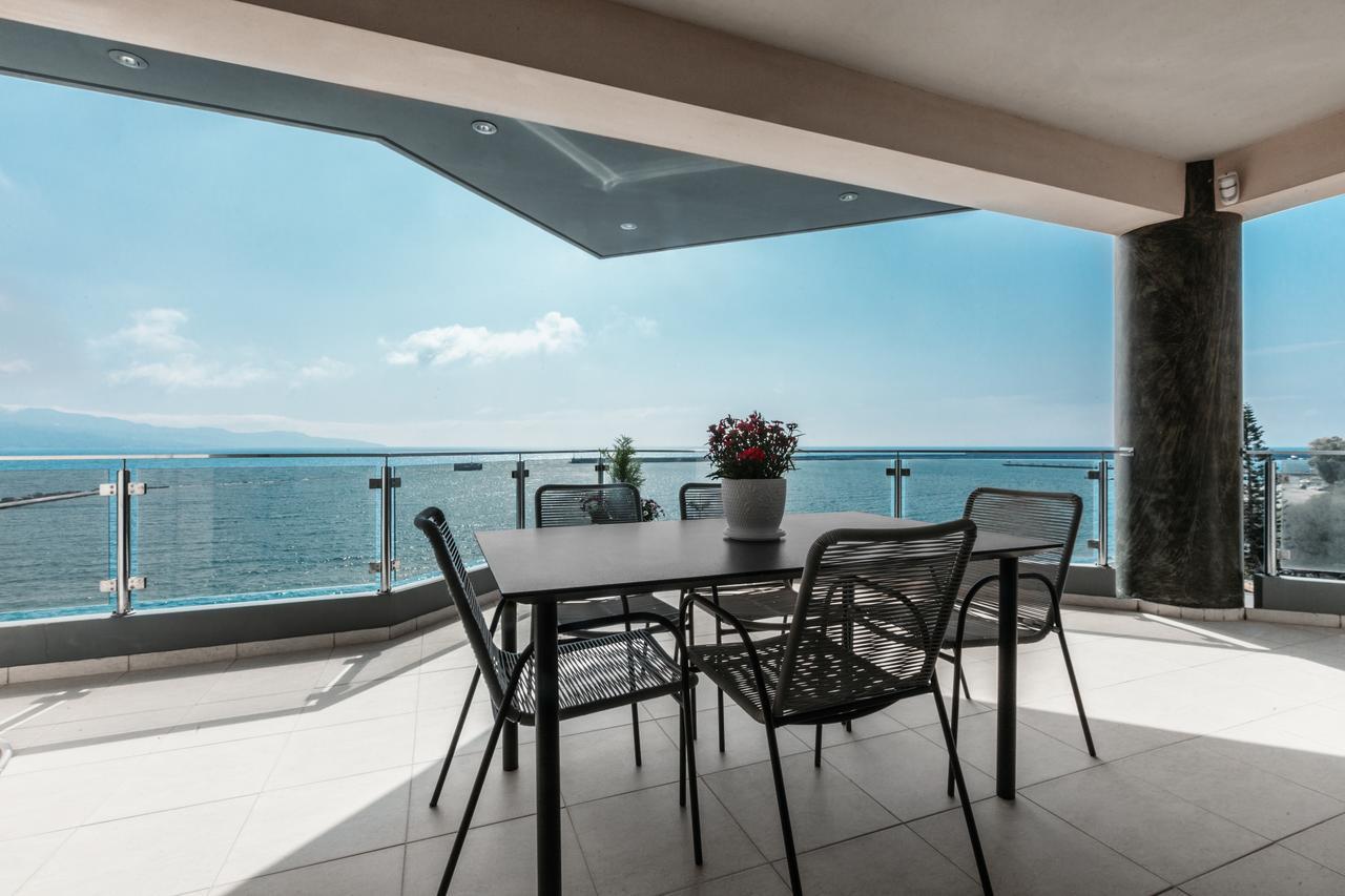 Dn Sea Apartments Kalamata Esterno foto